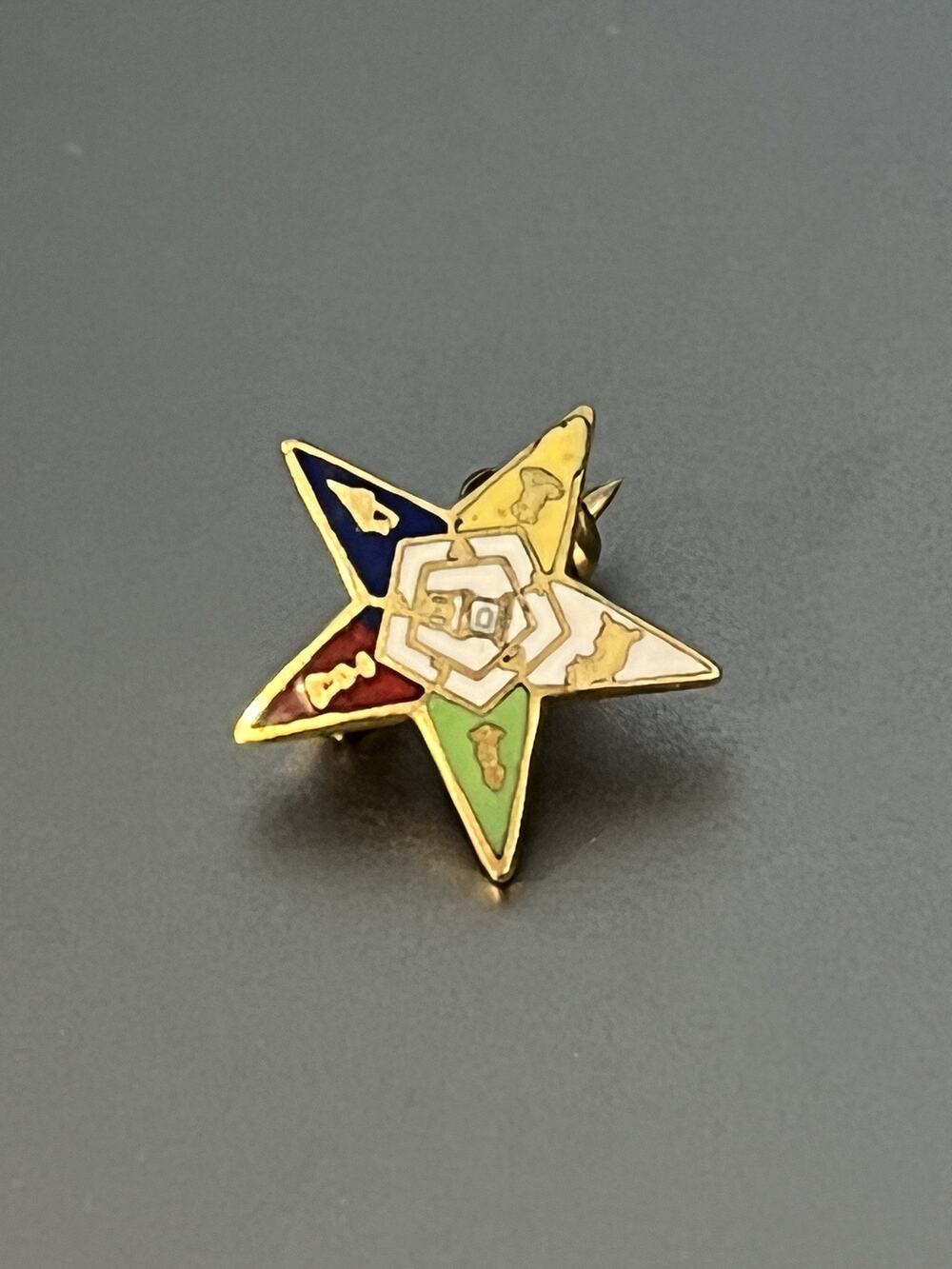 Vintage Gold Free Mason Eastern Star Enamel Pin